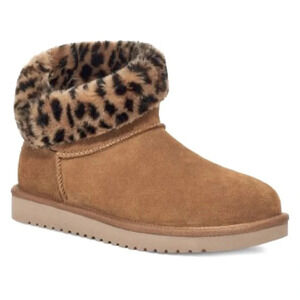 Dezi Mini Cheetah Booties